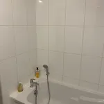 De 100m² Bien Situe Lägenhet *